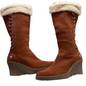 UGG Tall Felicity Boot in Bourbon Brown Sheepskin Wedge Heel Shearling Sz 7